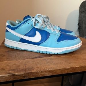 Dunk low size 10.5 men